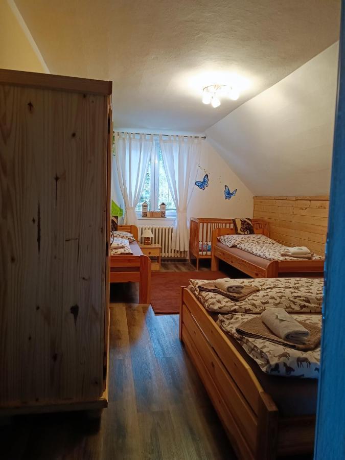 Jizdarna Malenovice Apartment Malenovice  Exterior photo